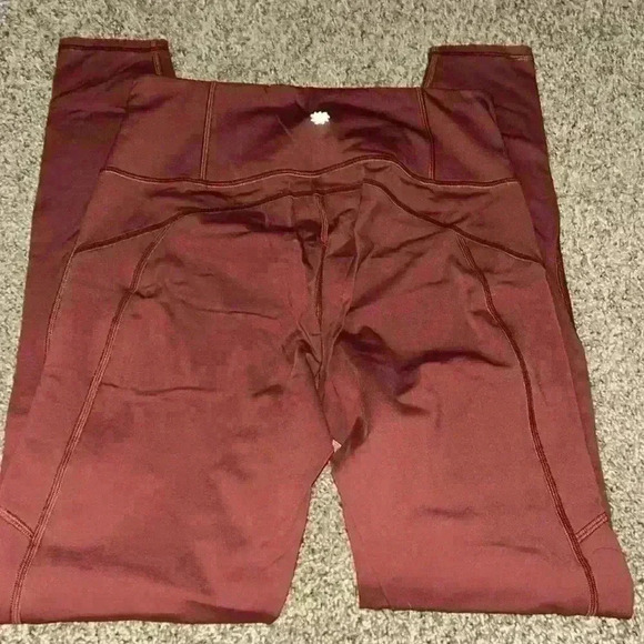 Athleta Red Rainer Tight Leggings - Picture 4 of 4